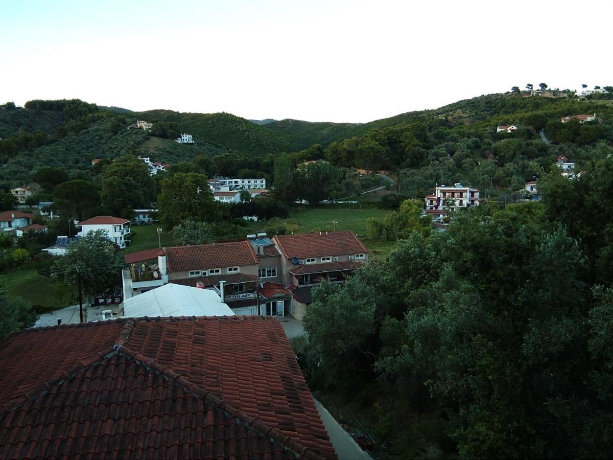 Nikos Victoria Hotel สเกียธอสทาวน์ ภายนอก รูปภาพ